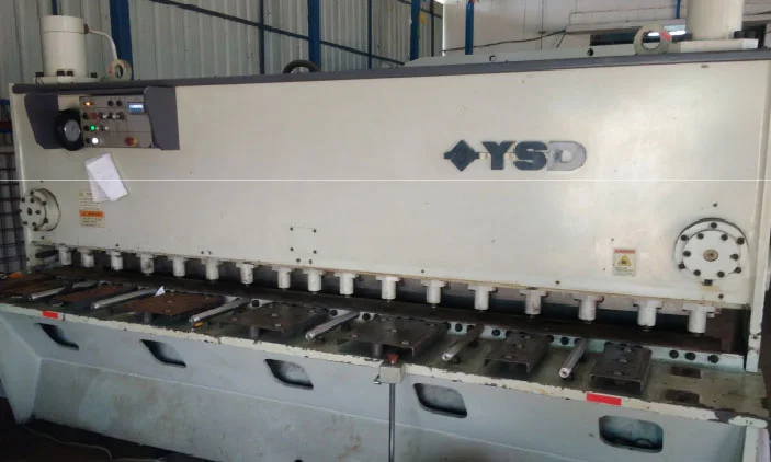 High tolerance metal component machining at Attur International using advanced precision equipment